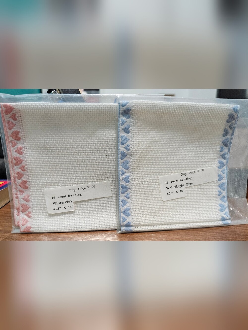 Aida Banding Blue Hearts Pink Hearts Border 16 Count 4.25x18 Inches Each New